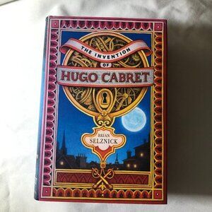 The Invention of Hugo Cabret Hardcover – Illustrated, by Brian Selznick EUC